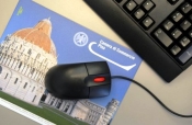 Camera di Commercio di Pisa, ufficio, mouse e tastiera