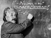 Einstein spiega un'equazione